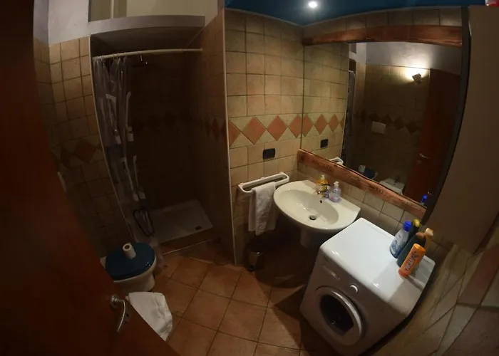 One-Bedroom Separate Building Apartment