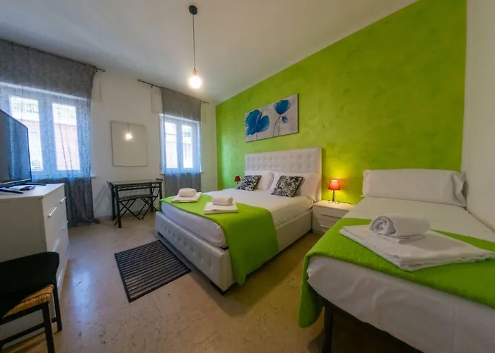 Two-Bedroom Separate Building Apartment